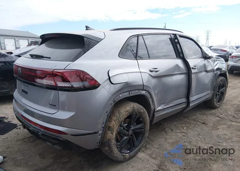 2025 Volkswagen Atlas Cross Sport 2.0T Sel R-Line Black z USA, uszkodzony, nr VIN 1V2AE2CA1SC212699